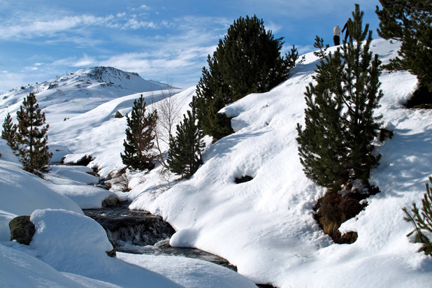 Baqueira llega a los 3 metros de nieve